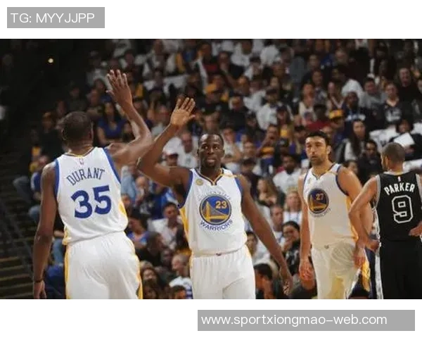 张佳玮分析马刺体系成功的关键在于对手无法抢到前场篮板和篮下得分困难